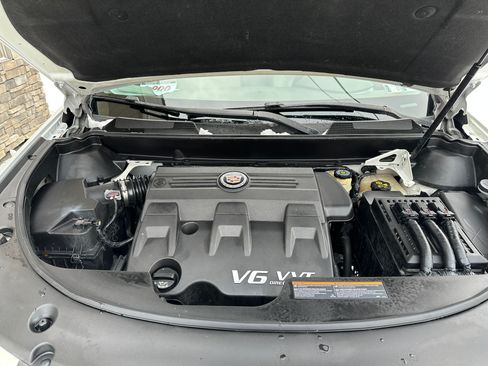 Used 2011 Cadillac SRX Performance image 19