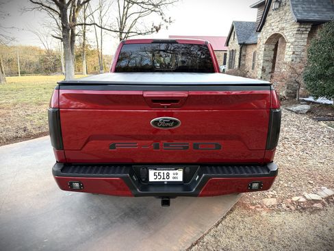 Used 2018 Ford F150 Lariat image 4