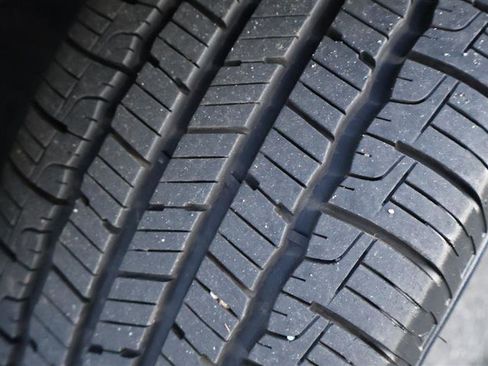 Used 2019 Toyota Corolla LE image 26