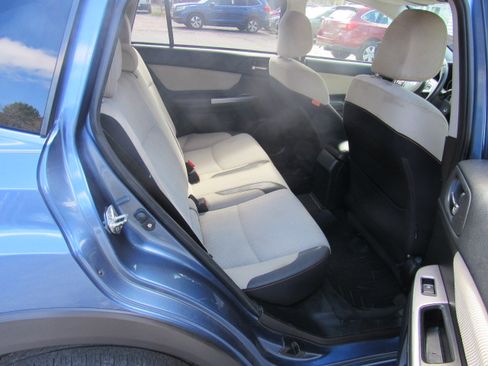 Used 2016 Subaru Crosstrek 2.0i Premium image 16