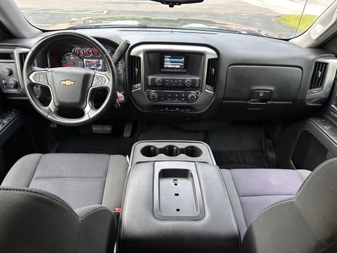 Used 2015 Chevrolet Silverado 1500 4x4 Crew Cab LT image 12
