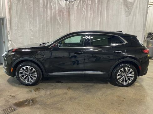 Used 2024 Buick Envision AWD Preferred image 4