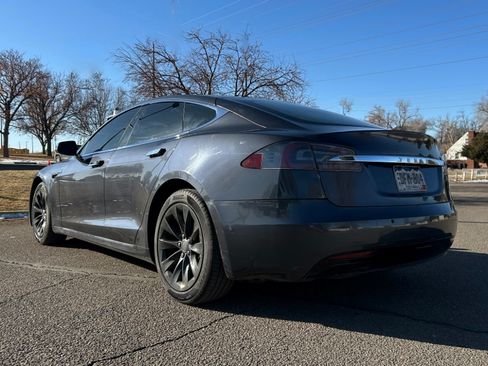 Used 2018 Tesla Model S 75D image 5