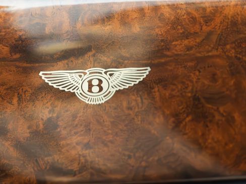 Used 2005 Bentley Arnage T image 18