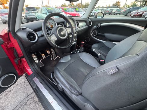 Used 2007 MINI Cooper S image 16