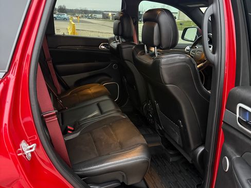 Used 2021 Jeep Grand Cherokee Trackhawk image 21