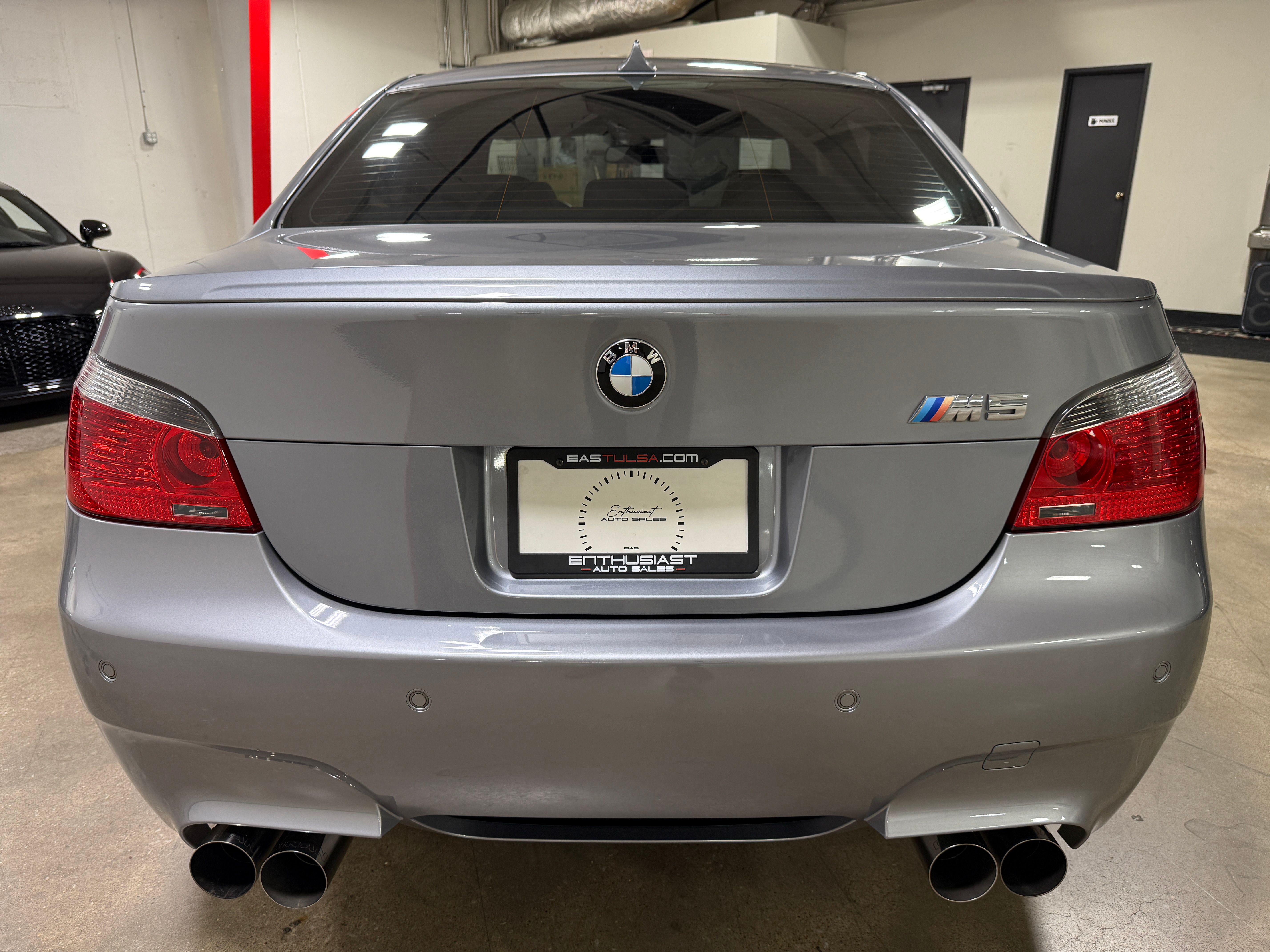 Used 2007 BMW M5 RWD image 6