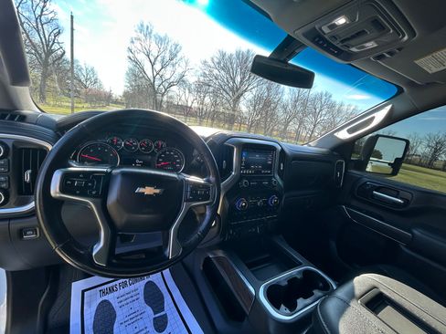 Used 2021 Chevrolet Silverado 3500 LTZ image 12