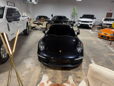 Used 2013 Porsche 911 Carrera image 11