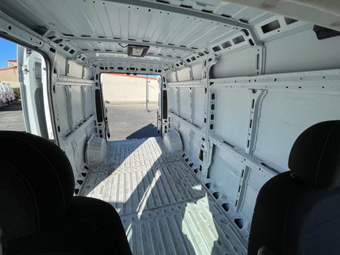 Used 2024 RAM ProMaster 2500 image 6