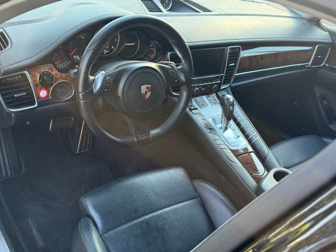 Used 2013 Porsche Panamera image 13