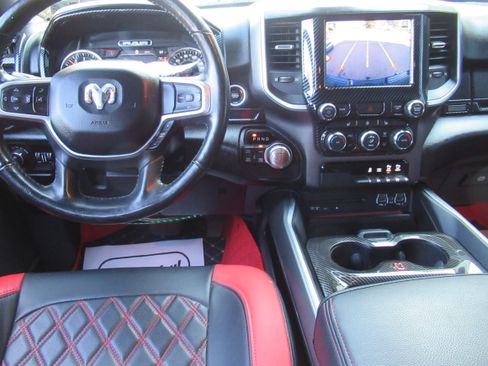 Used 2019 RAM 1500 Big Horn image 14
