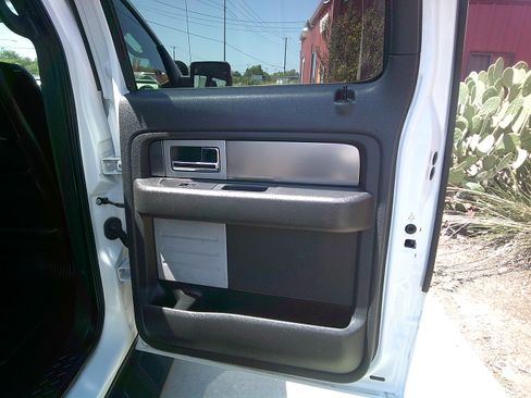 Used 2014 Ford F150 Raptor AWD/4WD image 11