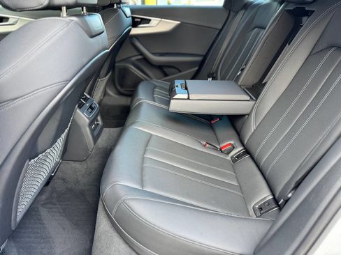 Used 2023 Audi A4 2.0T Premium S image 15