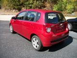 Used 2009 Chevrolet Aveo5 LT image 3