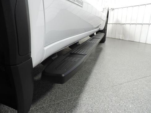 Used 2025 GMC Sierra 1500 Elevation image 22