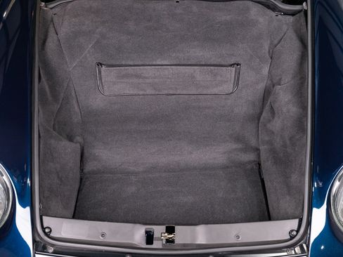 Used 1998 Porsche 911 Carrera S image 50