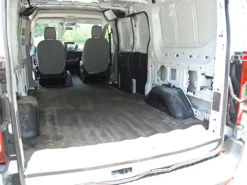 Used 2015 Ford Transit 150 image 24