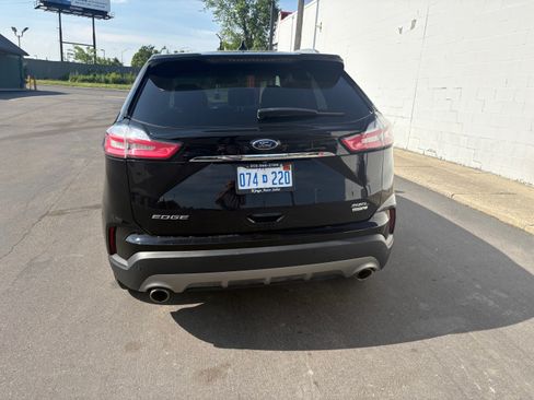 Used 2019 Ford Edge SEL image 5