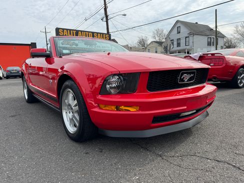 Used 2007 Ford Mustang Premium image 17