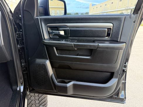 Used 2018 RAM 2500 4x4 Mega Cab Big Horn image 91