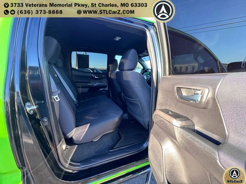 Used 2020 Toyota Tacoma TRD Sport image 13
