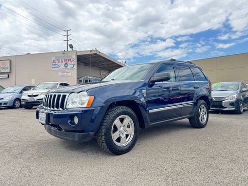 Used 2005 Jeep Grand Cherokee 4WD Limited image 3