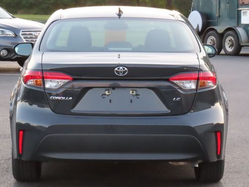 Used 2024 Toyota Corolla LE image 6