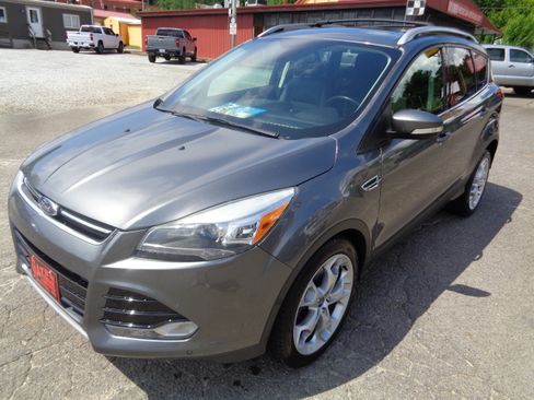 Used 2014 Ford Escape Titanium image 8