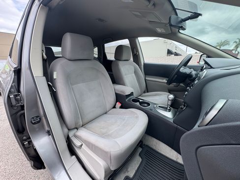 Used 2013 Nissan Rogue AWD image 19