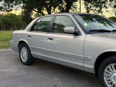 Used 2007 Mercury Grand Marquis LS RWD image 60