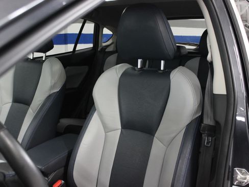 Used 2023 Subaru Crosstrek Hybrid AWD/4WD image 30