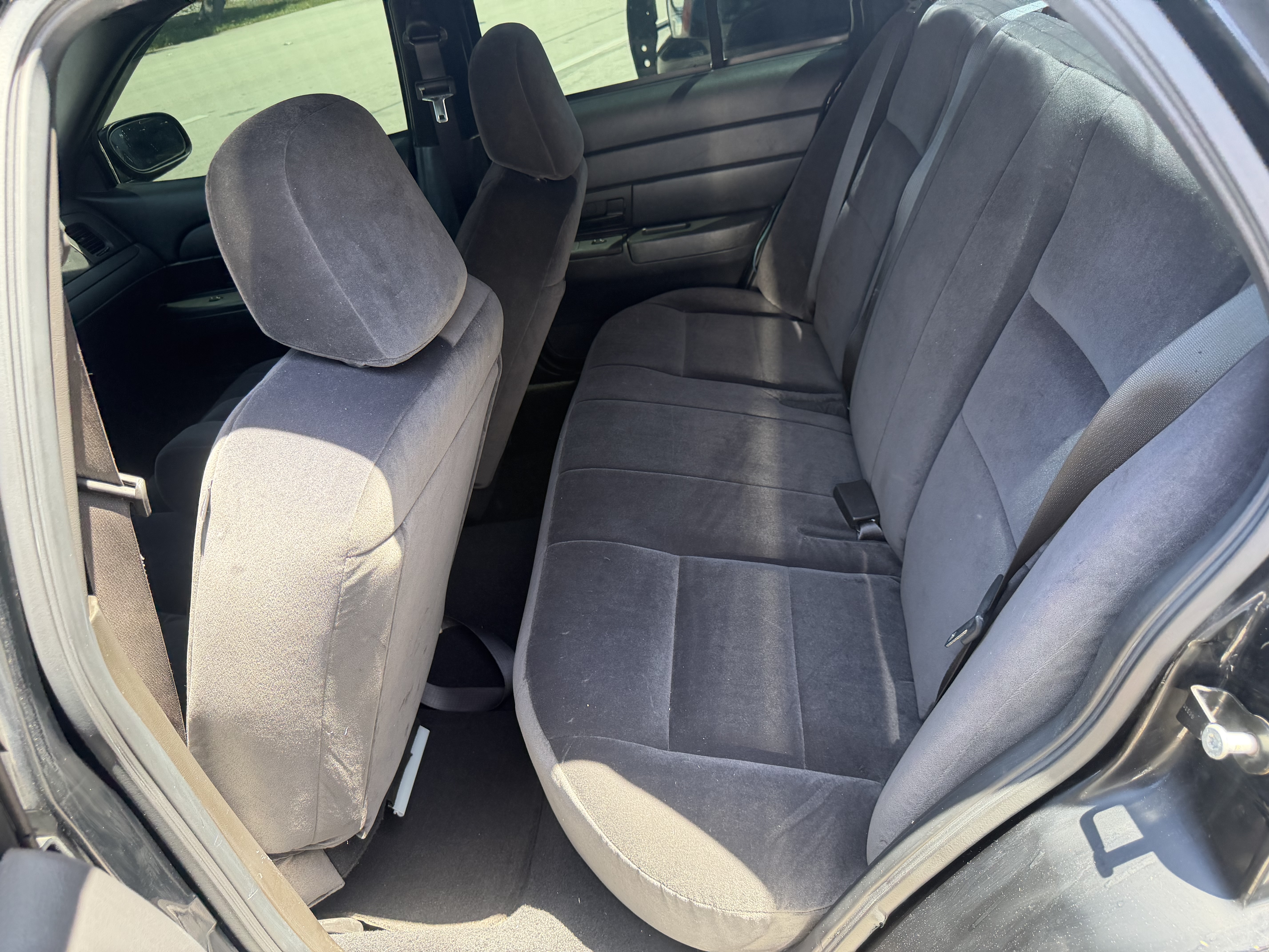 Used 2006 Ford Crown Victoria Police Interceptor RWD image 23