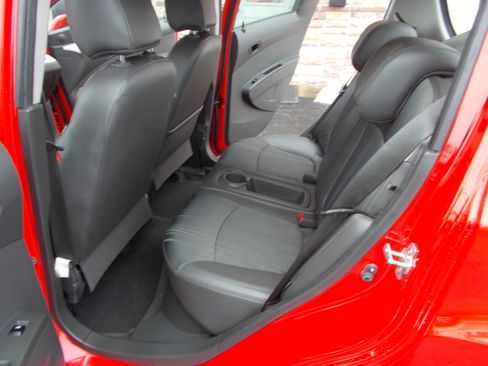 Used 2014 Chevrolet Spark LT image 18