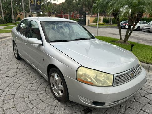 Used 2005 Saturn L-Series L300 image 5