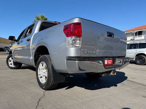 Used 2010 Toyota Tundra image 8