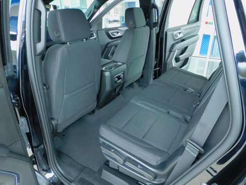 Used 2023 Chevrolet Tahoe LS image 17