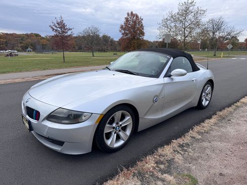 Used 2006 BMW Z4 3.0i image 30
