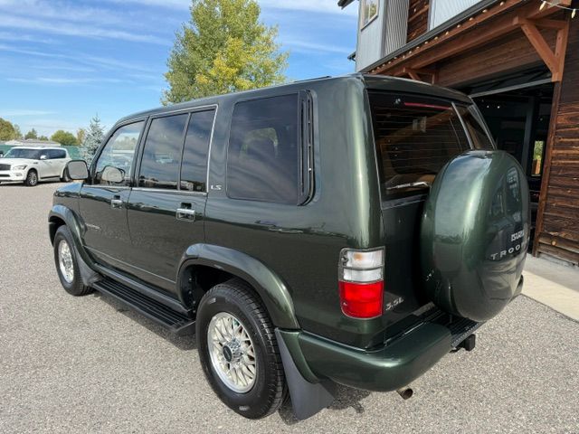 Used 2001 Isuzu Trooper 4WD 4-Door image 3