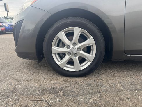 Used 2010 MAZDA MAZDA3 Touring image 11
