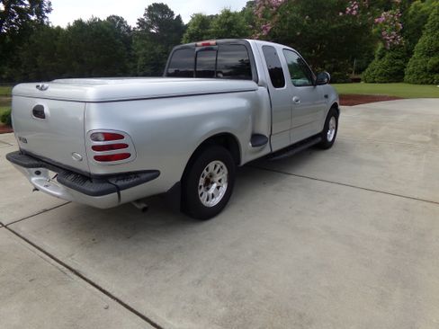 Used 2003 Ford F150 2WD SuperCab XLT image 5