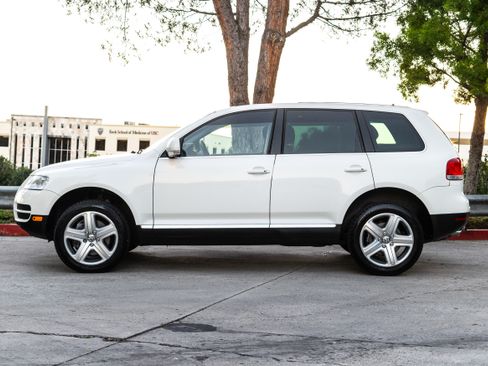 Used 2006 Volkswagen Touareg V10 TDI image 18