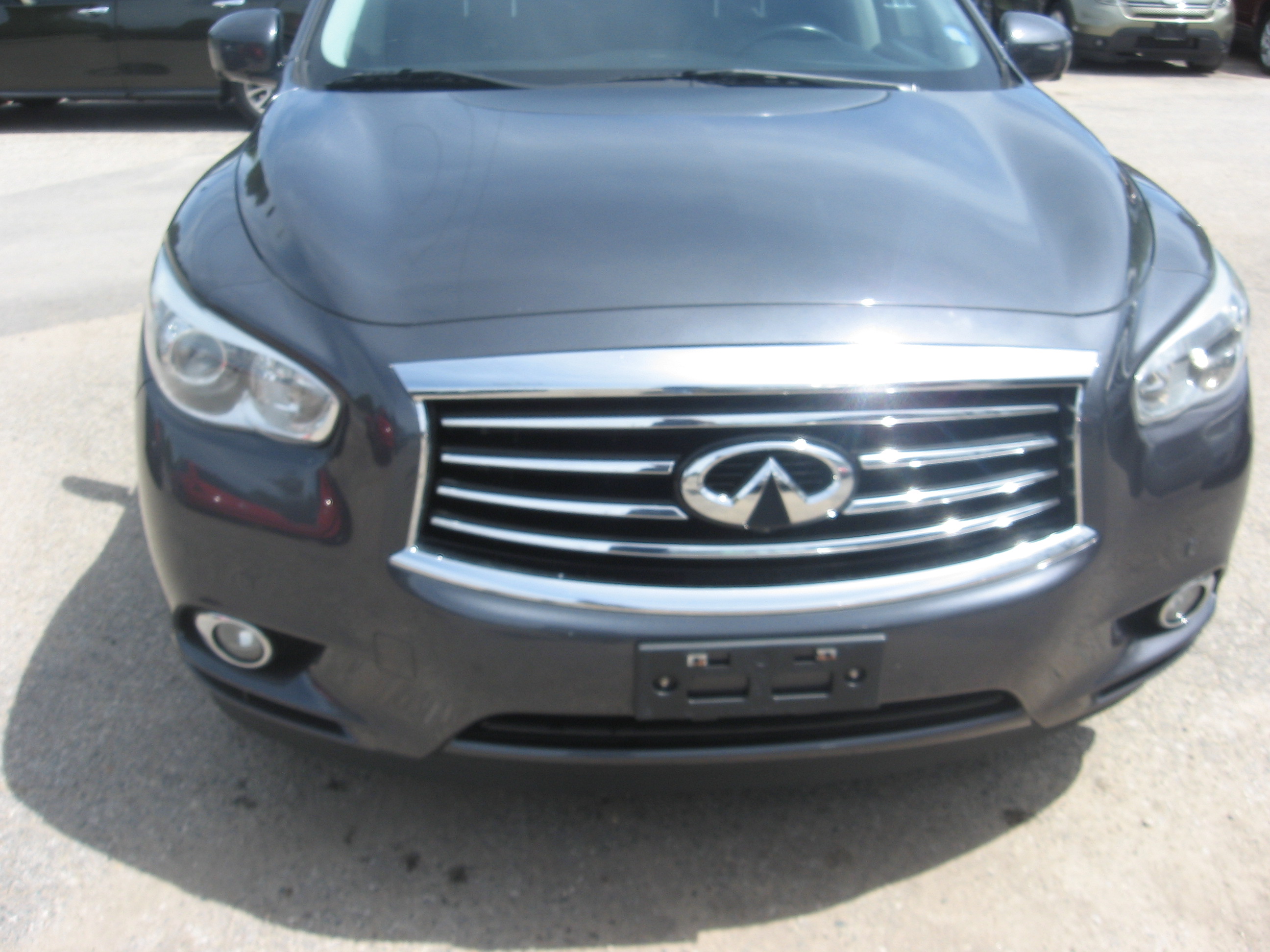 Used 2013 INFINITI JX35 AWD image 2
