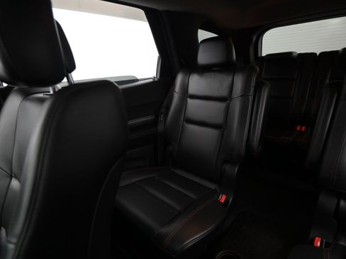 Used 2018 Dodge Durango GT image 38