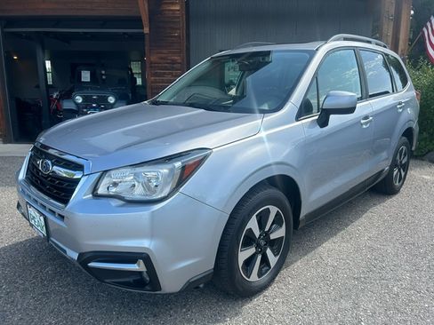 Used 2018 Subaru Forester 2.5i Premium image 1