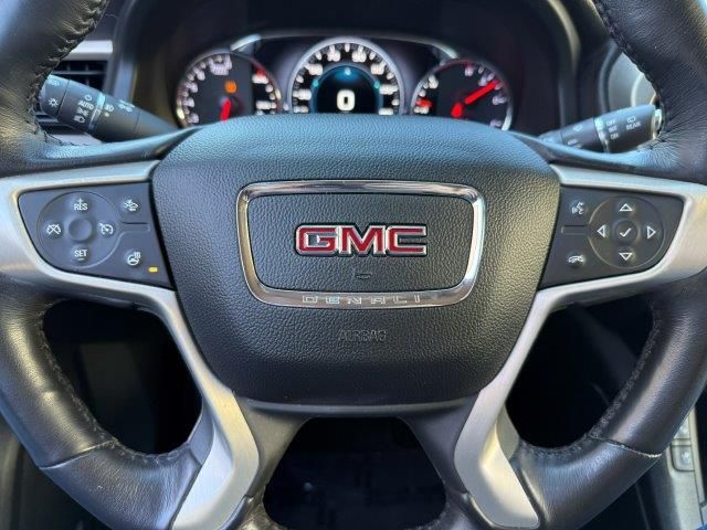Used 2019 GMC Acadia AWD Denali Ultimate image 16