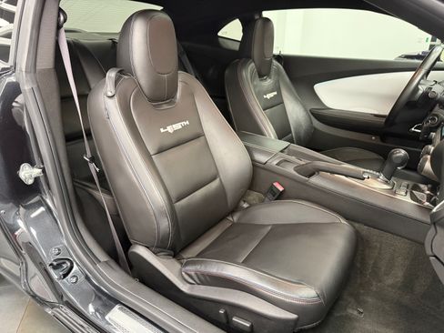 Used 2012 Chevrolet Camaro SS image 23