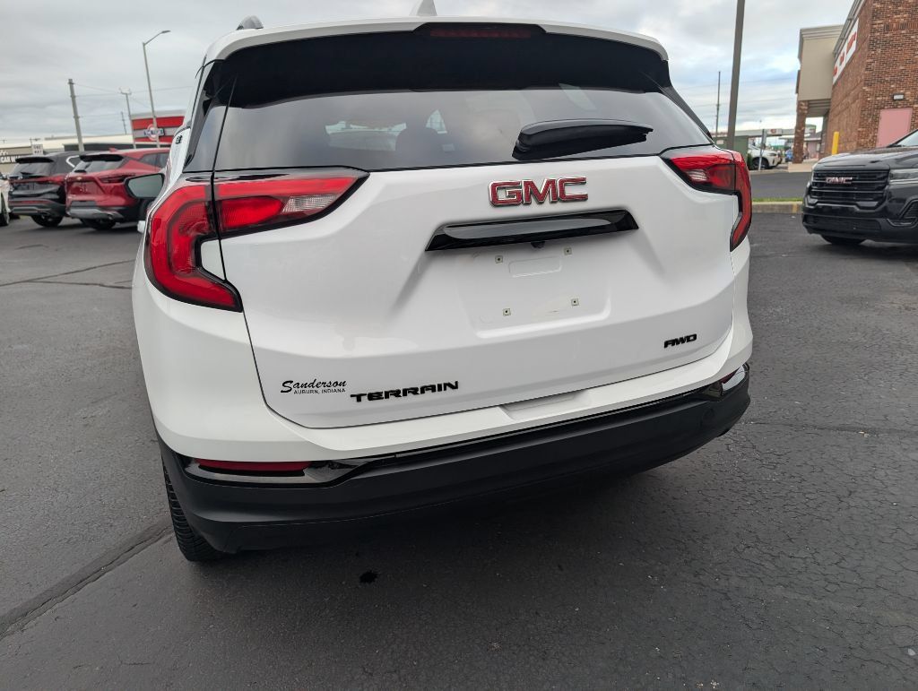Used 2020 GMC Terrain SLE AWD/4WD image 5