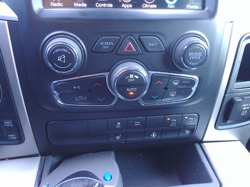 Used 2016 RAM 1500 Big Horn image 21