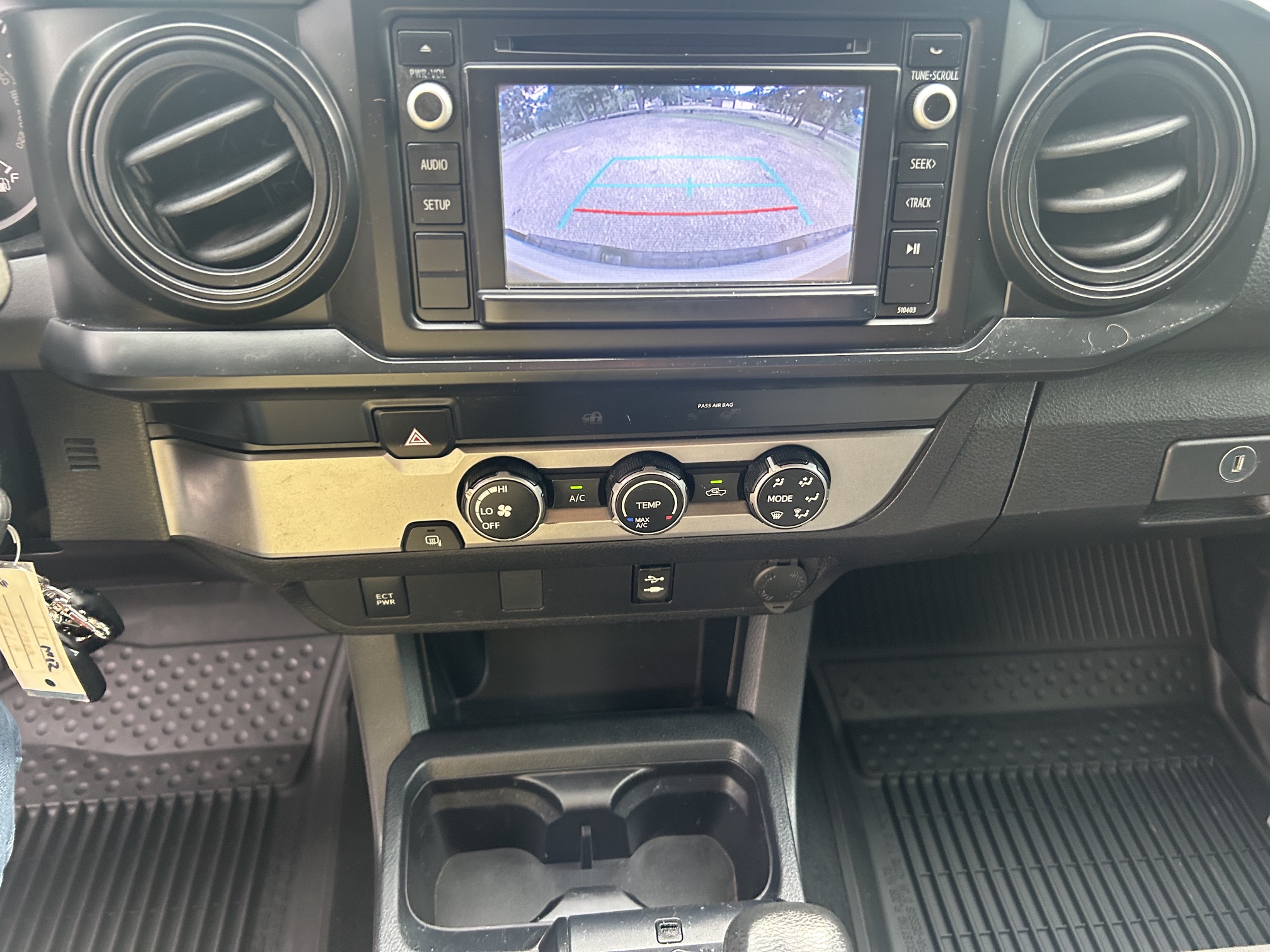 Used 2019 Toyota Tacoma 2WD Access Cab image 19